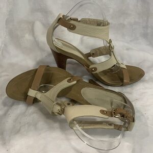 Nine West Gladiator Wood Heels Size 12, off white and bone buckle straps